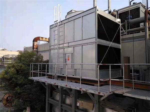 康明冷卻塔布水器有哪些特點？,康明冷卻塔布水器尺寸是多少